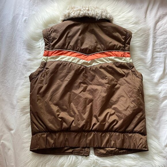 Charlotte Russe Retro Puffer Vest - Picture 6 of 7